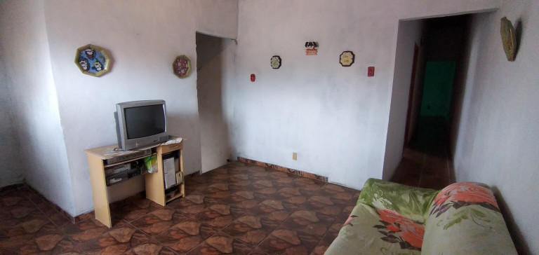 Imagem Casa com 4 Quartos à Venda, 159 m²em Santa Cruz - Rio de Janeiro Imagem Casa com 4 Quartos à Venda, 159 m²em Santa Cruz - Rio de Janeiro