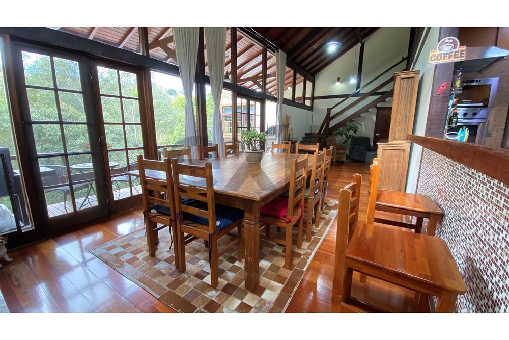 Imagem Casa de Condomínio com 5 Quartos à Venda, 317 m² em Itaipava - Petrópolis