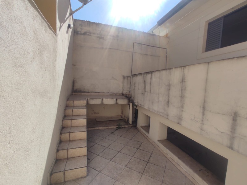 Imagem Casa com 2 Quartos para Alugar, 180 m²em Chácara Inglesa - São Paulo