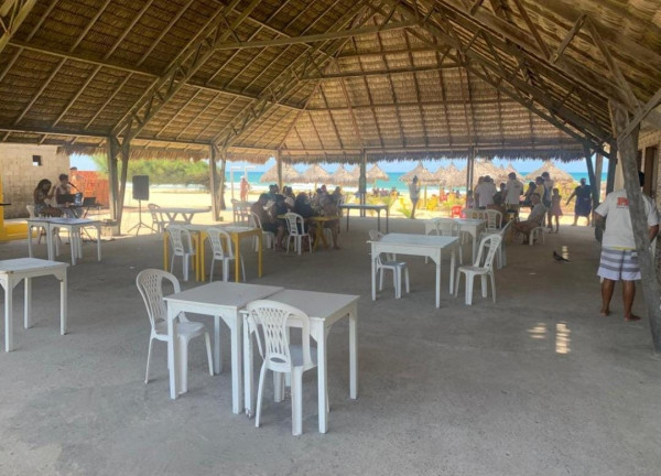 Imagem Ponto Comercial à Venda ou Locação,  em Praia do Futuro II - Fortaleza