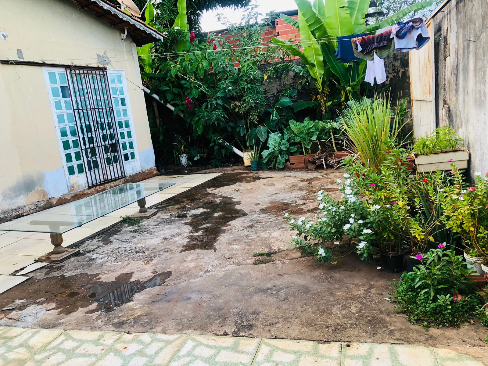 Imagem Casa com 2 Quartos à Venda, 280 m²em Parque Santa Cruz - Goiânia Imagem Casa com 2 Quartos à Venda, 280 m²em Parque Santa Cruz - Goiânia