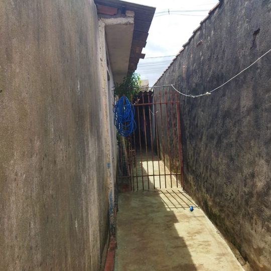 Imagem Casa com 3 Quartos à Venda, 84 m²em Segismundo Pereira - Uberlândia