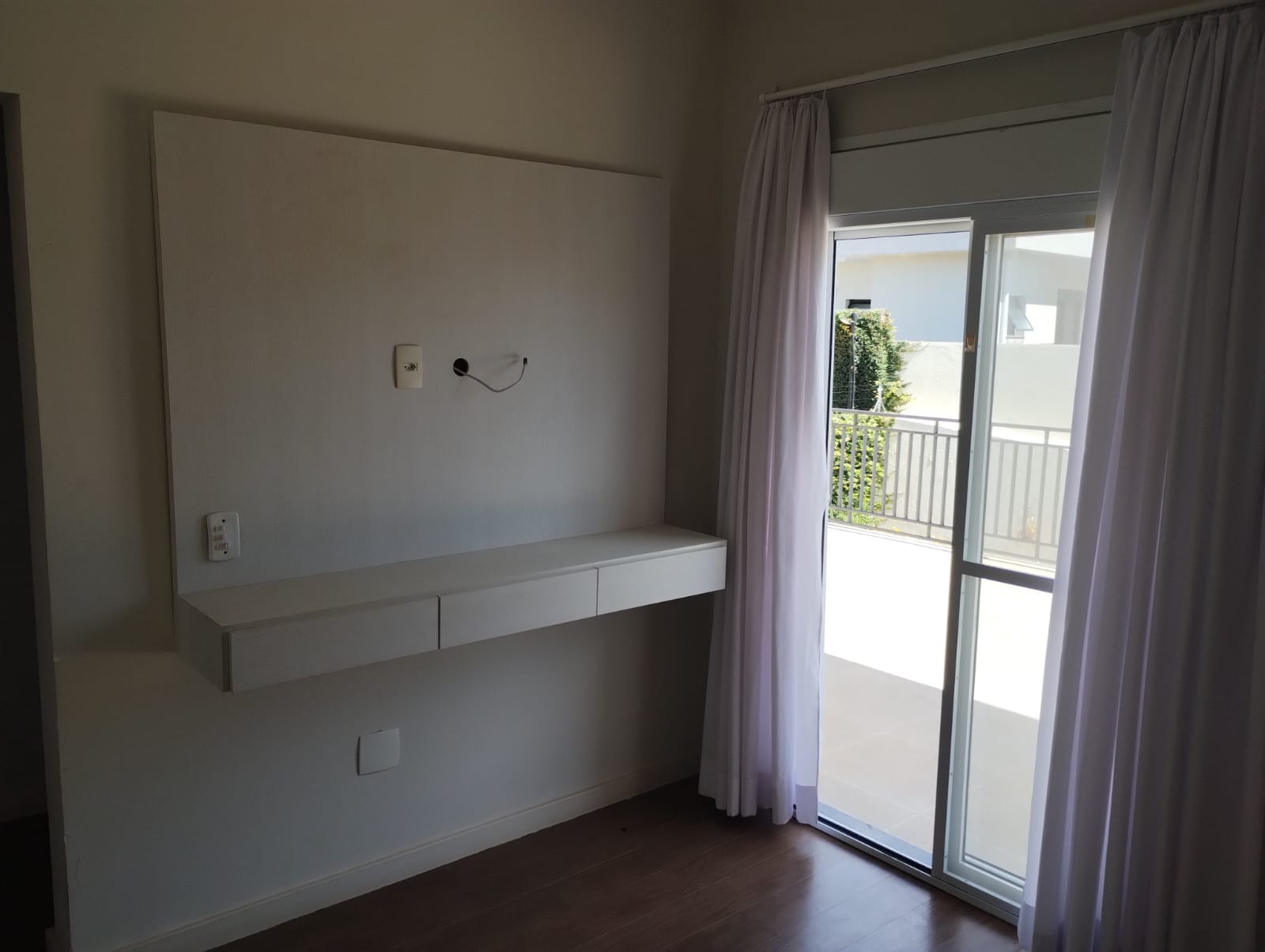Imagem Casa com 3 Quartos à Venda, 387 m² em Jardim Dona Carmela - Atibaia Imagem Casa com 3 Quartos à Venda, 387 m² em Jardim Dona Carmela - Atibaia