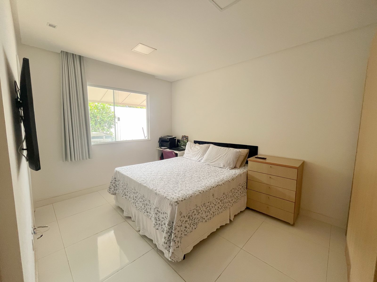 Imagem Casa de Condomínio com 4 Quartos à Venda, 415 m² em Vale do Landirana (Abrantes) - Camaçari Imagem Casa de Condomínio com 4 Quartos à Venda, 415 m² em Vale do Landirana (Abrantes) - Camaçari