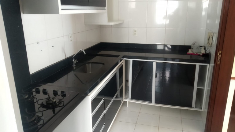 Imagem Apartamento com 3 Quartos para Alugar, 1 m² em Recanto dos Vinhais - São Luís Imagem Apartamento com 3 Quartos para Alugar, 1 m² em Recanto dos Vinhais - São Luís