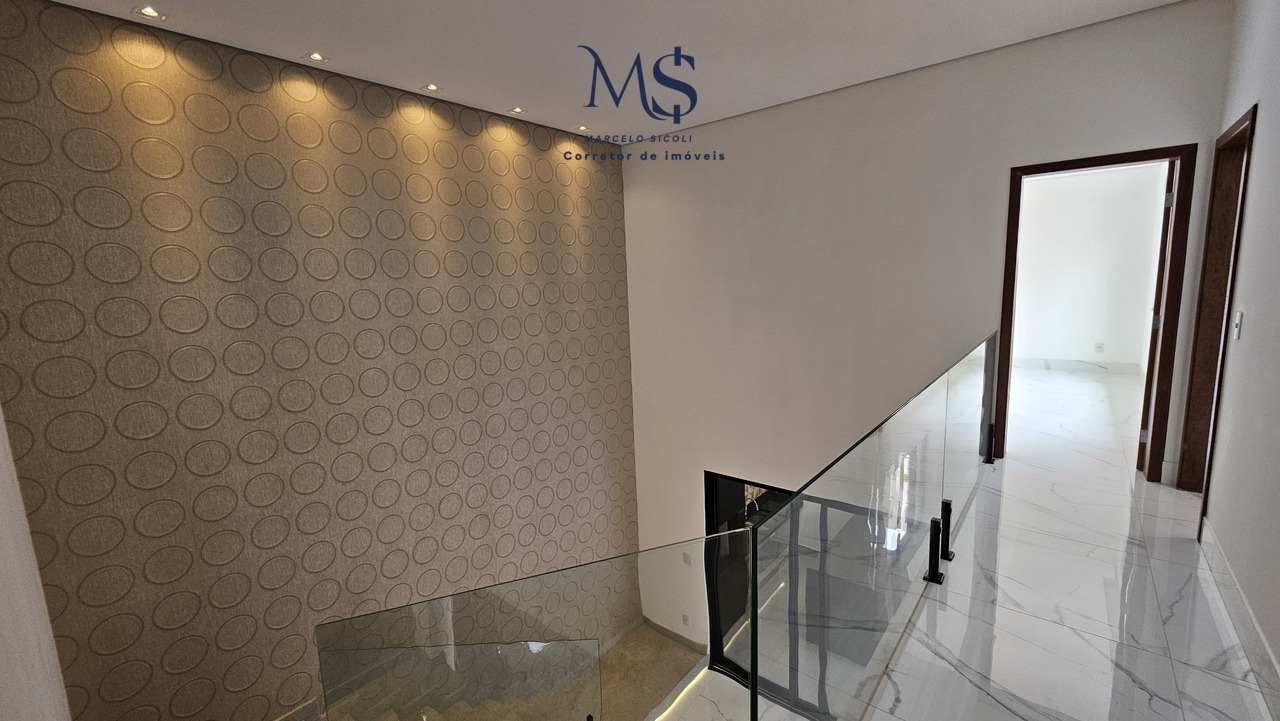 Imagem Sobrado com 4 Quartos à Venda, 270 m²em Guará II - Brasília Imagem Sobrado com 4 Quartos à Venda, 270 m²em Guará II - Brasília
