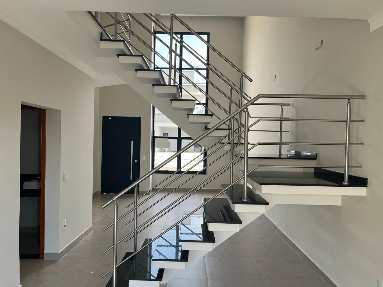 Casa de Condomínio com 4 Quartos à Venda, 165 m²em Parque Olívio Franceschini - Hortolândia