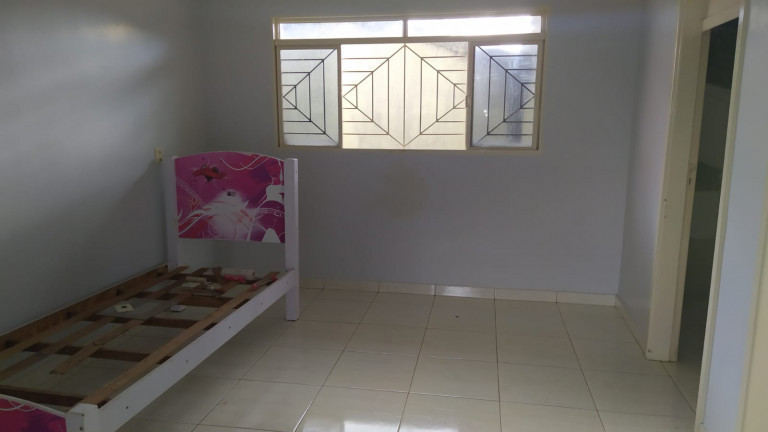 Imagem Sobrado com 4 Quartos à Venda, em Jardim Ipiranga - Aparecida de Goiânia Imagem Sobrado com 4 Quartos à Venda, em Jardim Ipiranga - Aparecida de Goiânia