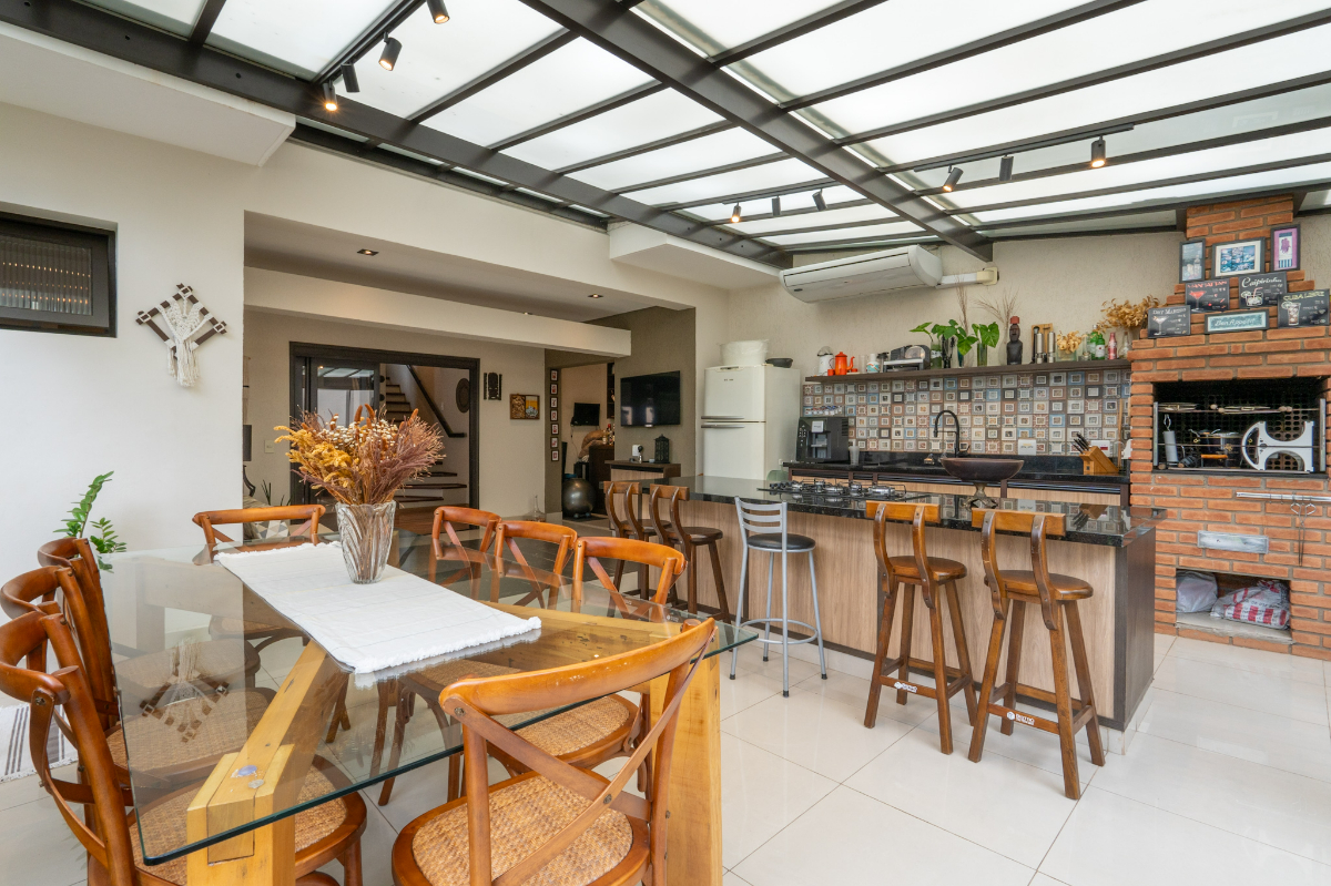 Imagem Casa com 5 Quartos à Venda, 373 m² em Lar São Paulo - São Paulo