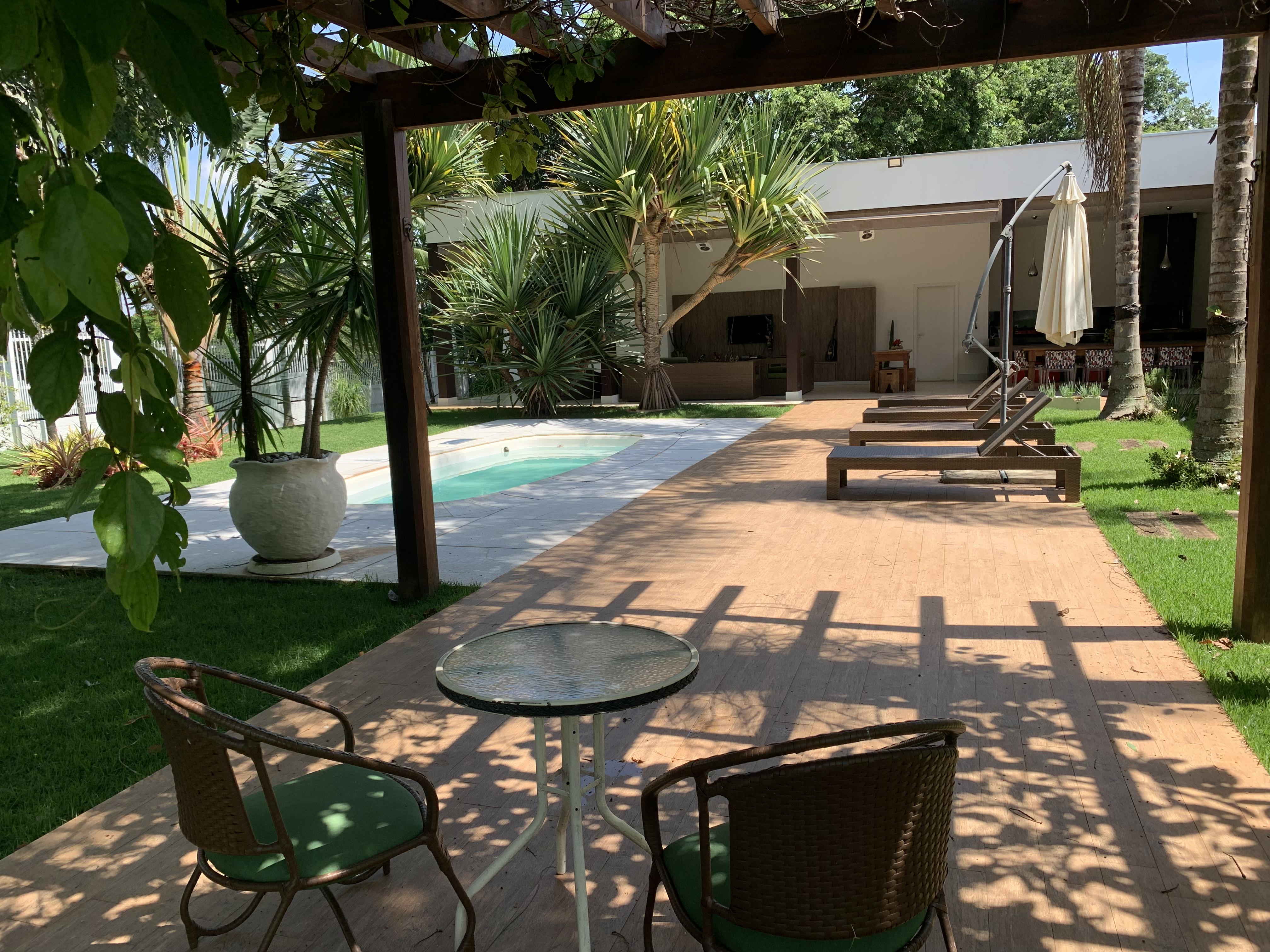 Imagem Casa de Condomínio com 4 Quartos à Venda ou Locação, 510 m²em Park Way - Brasília