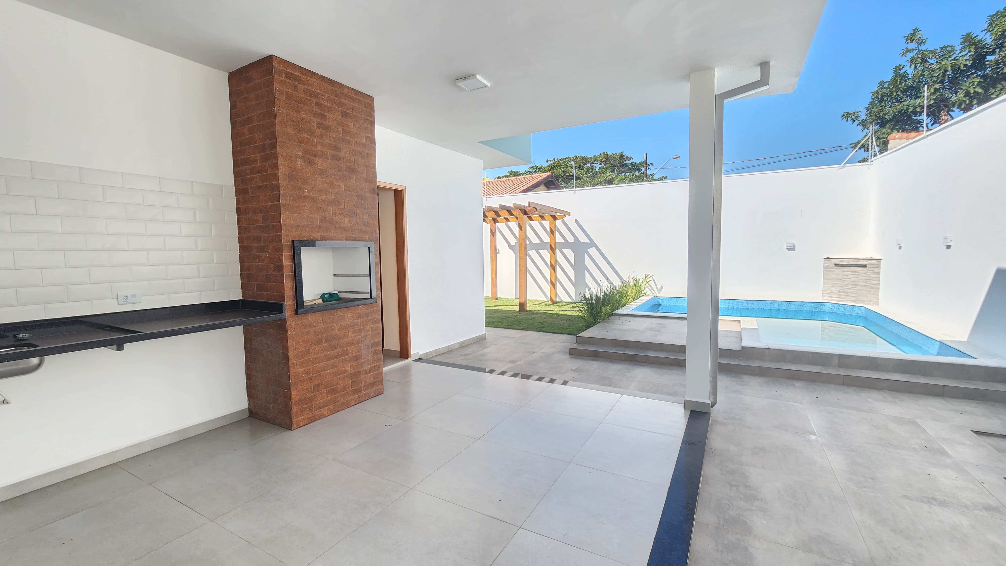 Imagem Casa com 3 Quartos à Venda, 119 m²em Balneário Santa Júlia - Itanhaém Imagem Casa com 3 Quartos à Venda, 119 m²em Balneário Santa Júlia - Itanhaém