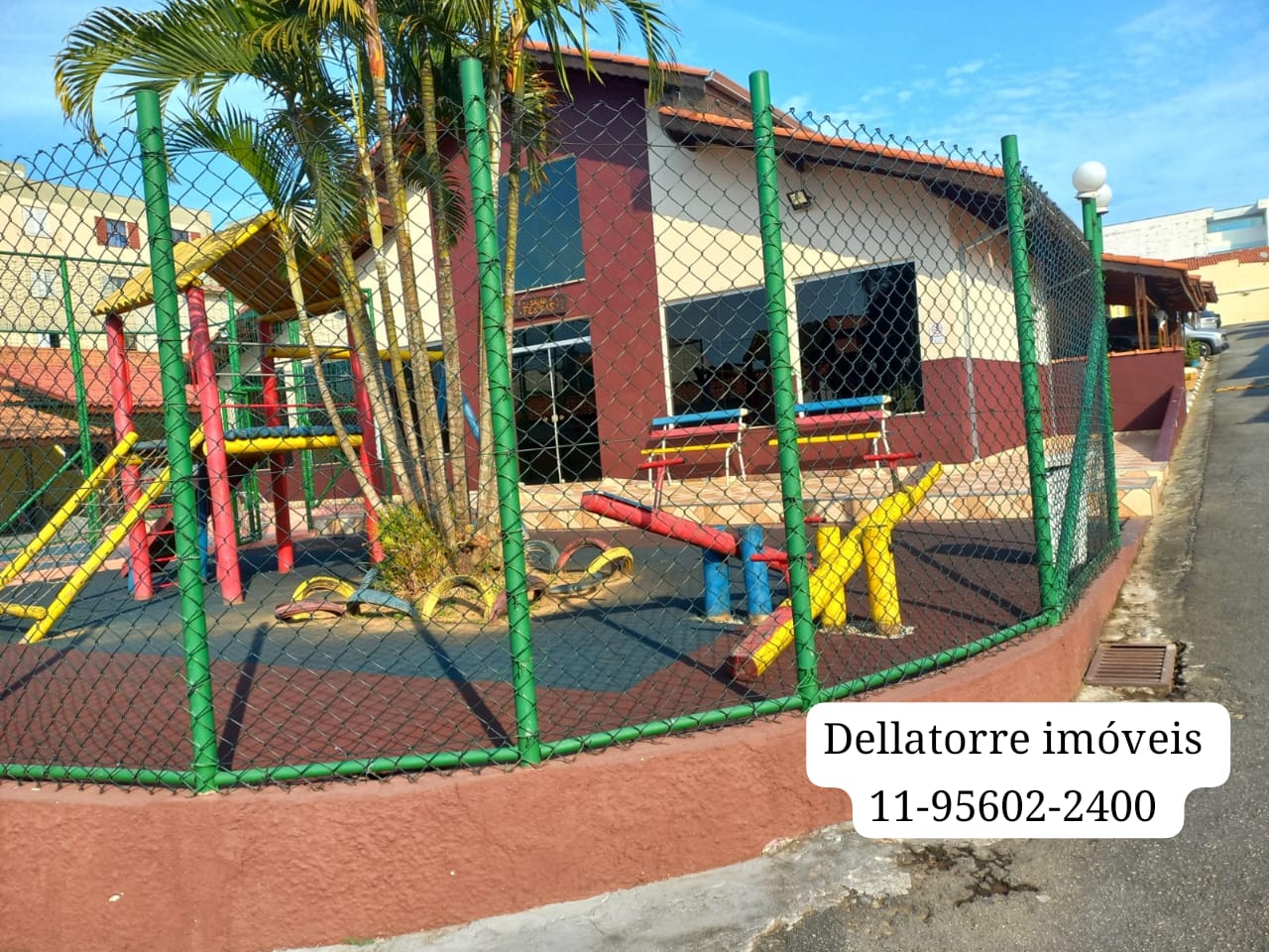 Imagem Casa com 2 Quartos à Venda, 59 m²em Jardim América - Poá