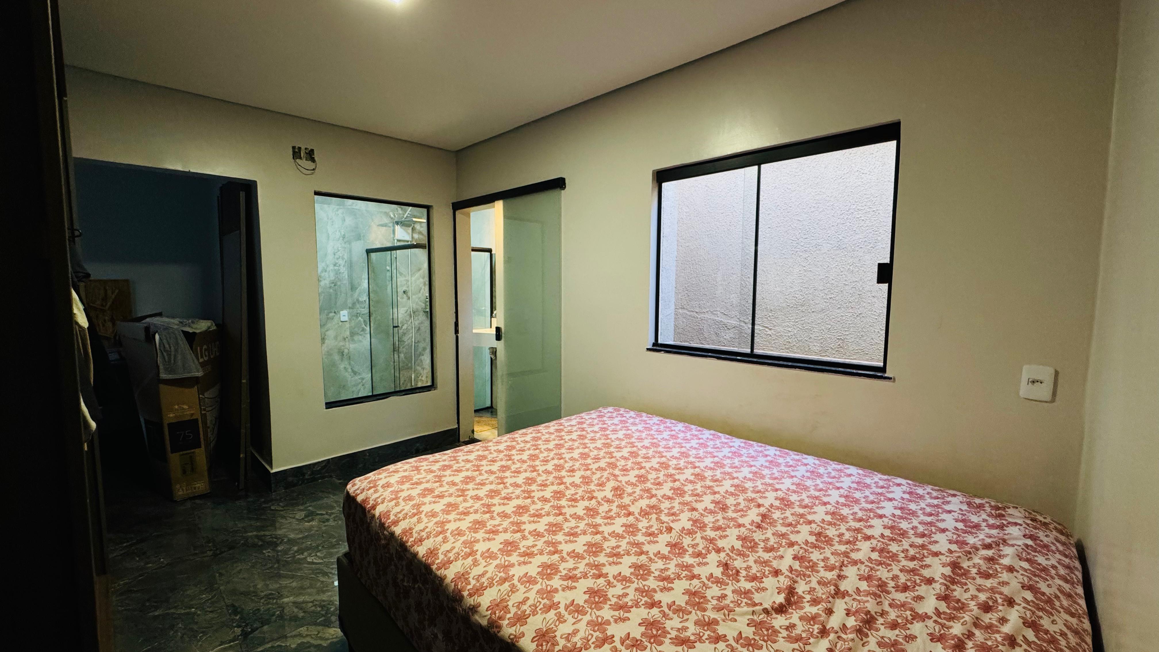 Imagem Casa com 3 Quartos à Venda, 154 m²em Samambaia Norte (Samambaia) - Brasília