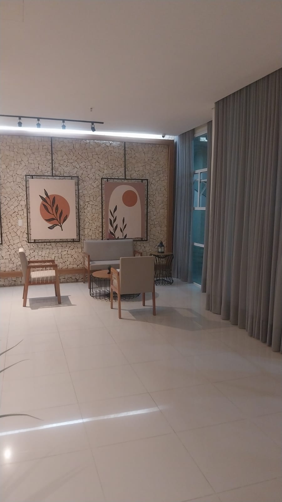 Imagem Apartamento com 3 Quartos à Venda, 110 m² em - Imagem Apartamento com 3 Quartos à Venda, 110 m² em -
