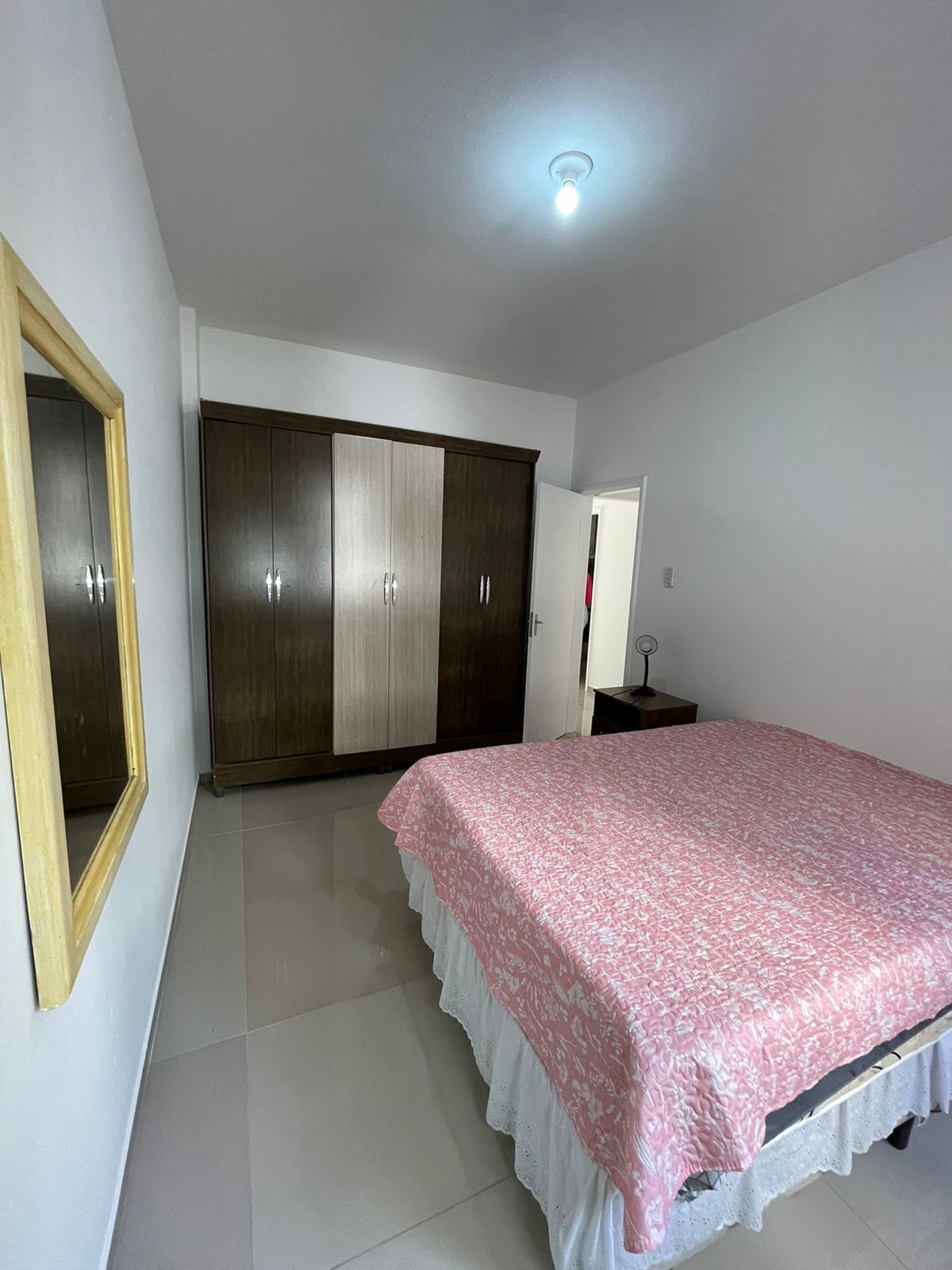 Imagem Apartamento com 2 Quartos à Venda, 60 m²em Centro - Balneário Camboriú