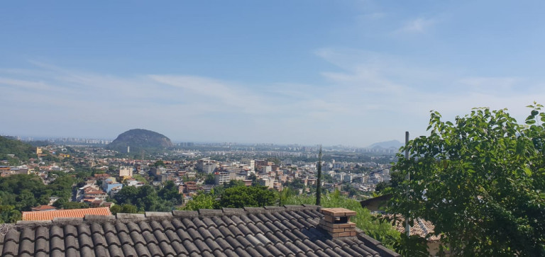 Imagem Casa com 3 Quartos à Venda, 180 m² em Freguesia (Jacarepaguá) - Rio de Janeiro Imagem Casa com 3 Quartos à Venda, 180 m² em Freguesia (Jacarepaguá) - Rio de Janeiro