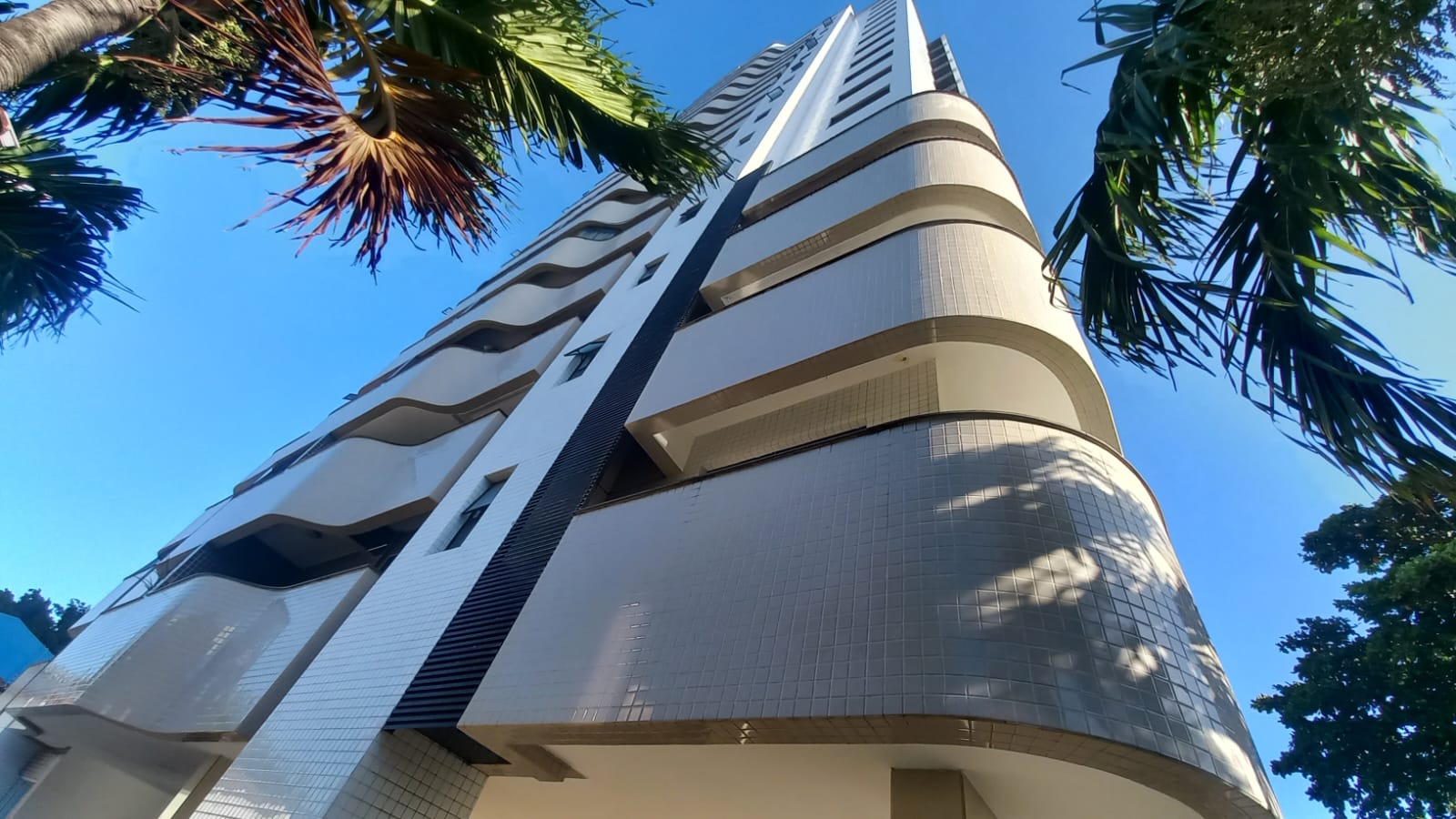 Imagem Apartamento com 3 Quartos à Venda, 129 m²em Varjota - Fortaleza Imagem Apartamento com 3 Quartos à Venda, 129 m²em Varjota - Fortaleza