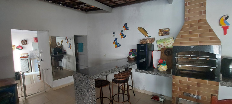 Imagem Casa com 4 Quartos à Venda,  em Setor Faiçalville - Goiânia