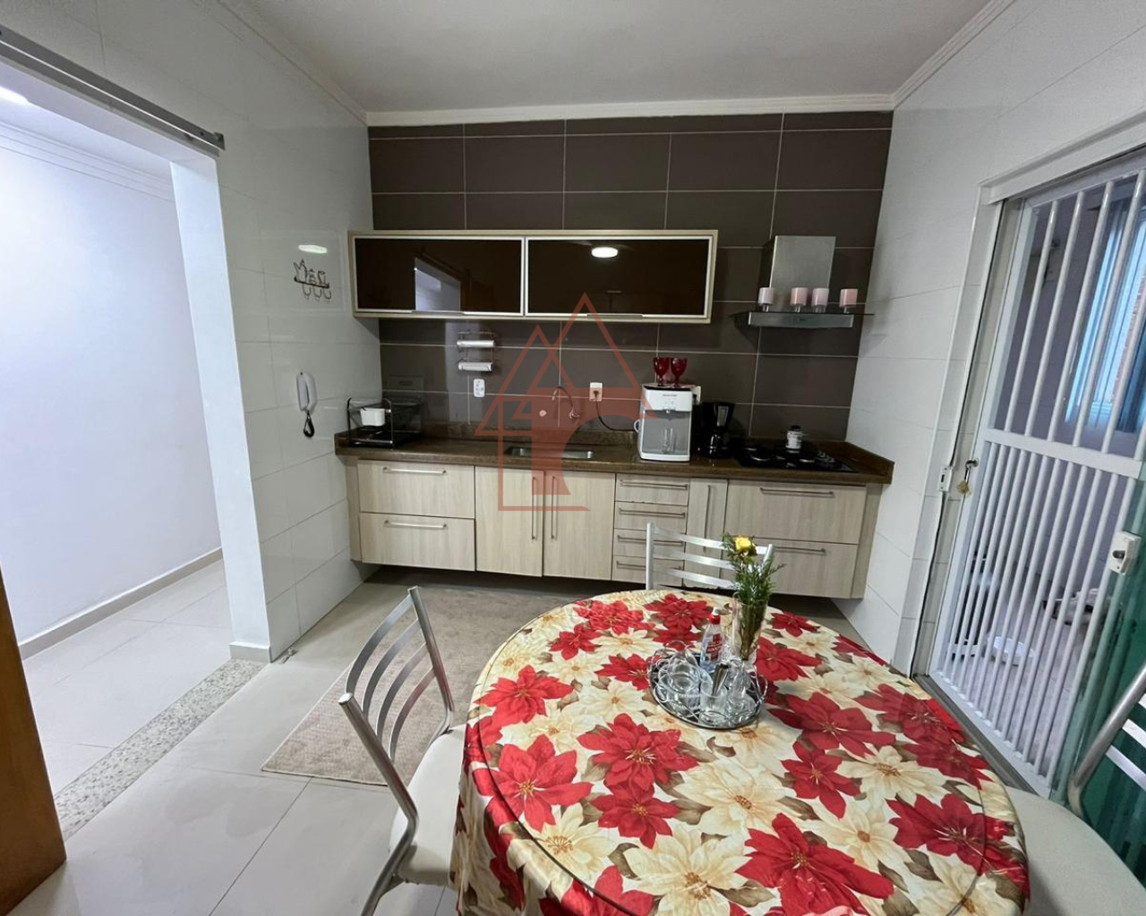 Imagem Sobrado com 3 Quartos à Venda, 151 m²em Embaré - Santos