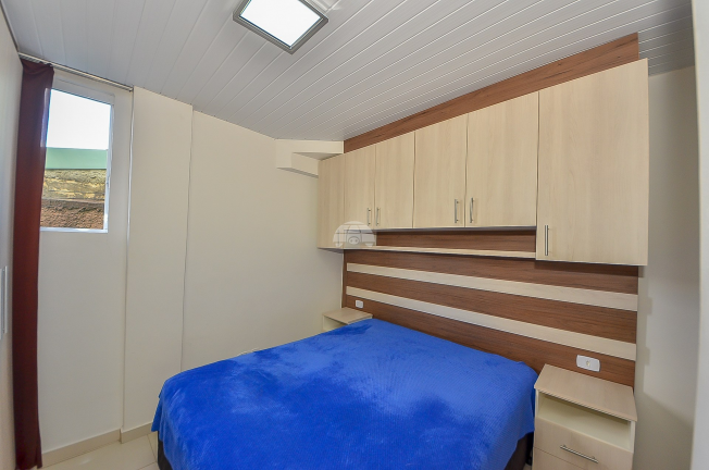 Imagem Casa com 2 Quartos à Venda, 68 m² em Ganchinho - Curitiba Imagem Casa com 2 Quartos à Venda, 68 m² em Ganchinho - Curitiba