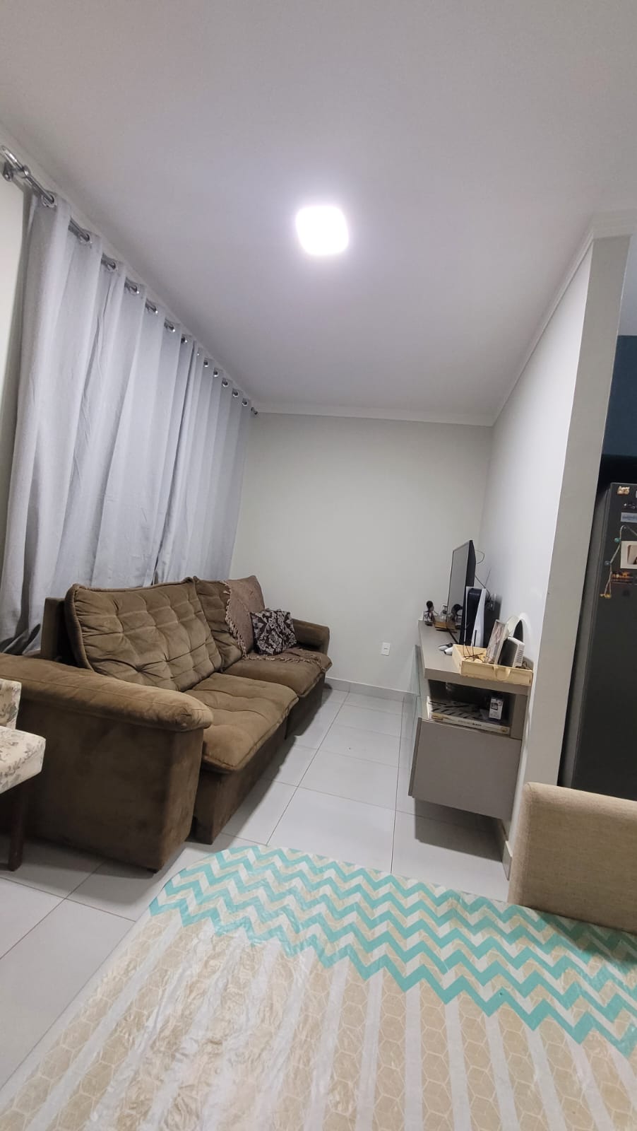 Imagem Casa com 2 Quartos à Venda, 65 m²em Jardim Ipanema - Uberlândia Imagem Casa com 2 Quartos à Venda, 65 m²em Jardim Ipanema - Uberlândia