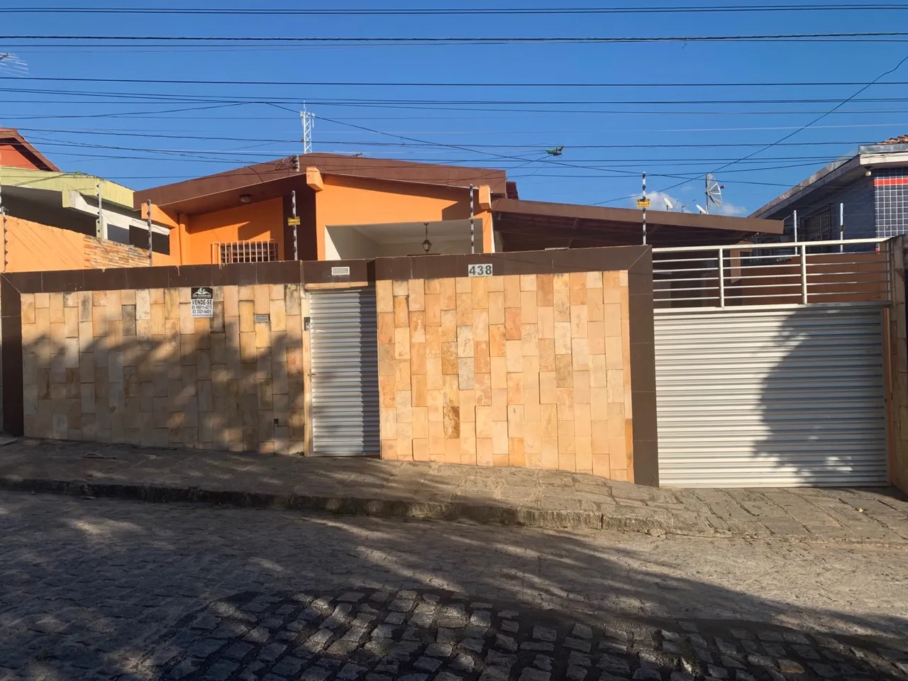 Imagem Casa com 5 Quartos à Venda, 300 m² em Castelo Branco - Campina Grande Imagem Casa com 5 Quartos à Venda, 300 m² em Castelo Branco - Campina Grande