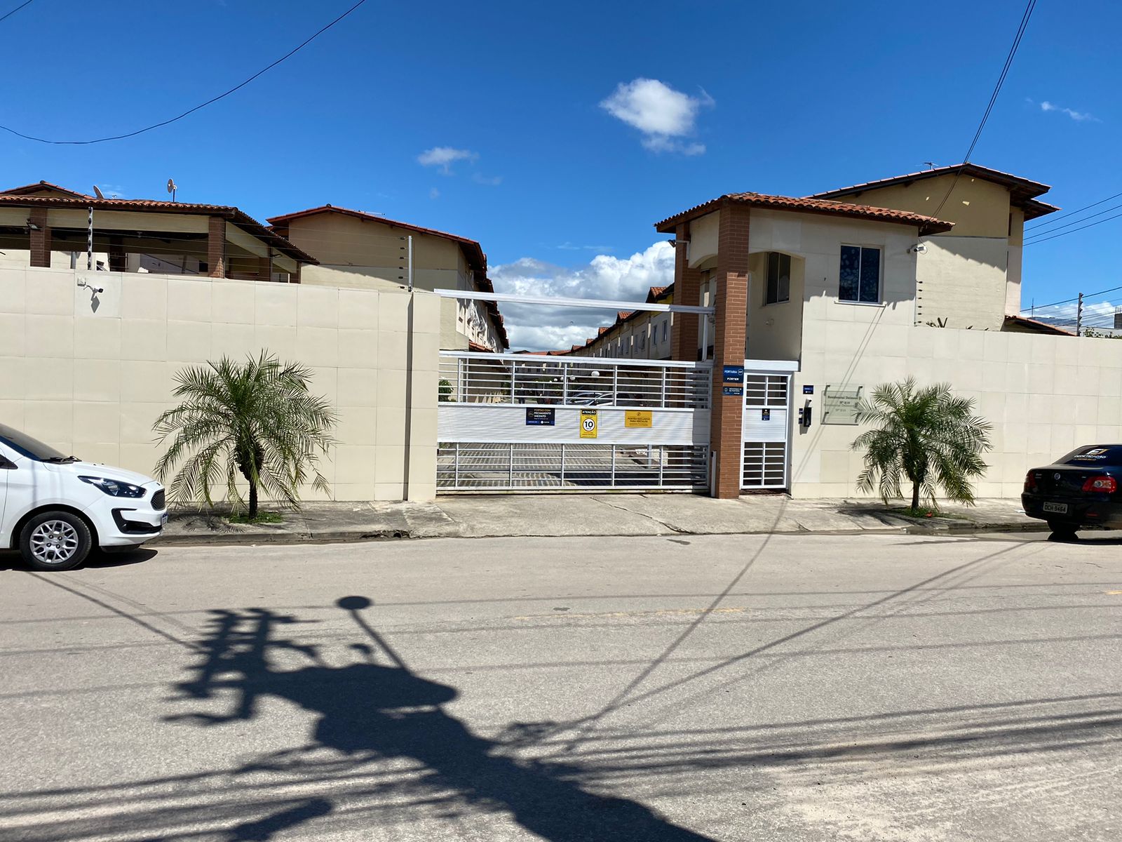 Casa de Condomínio com 2 Quartos à Venda, 63 m²em Siqueira - Fortaleza
