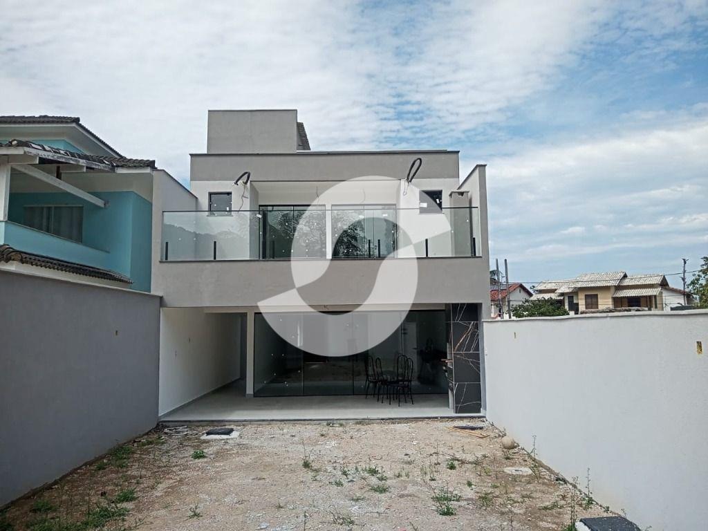 Imagem Casa com 4 Quartos à Venda, 209 m² em Itaipu - Niterói Imagem Casa com 4 Quartos à Venda, 209 m² em Itaipu - Niterói