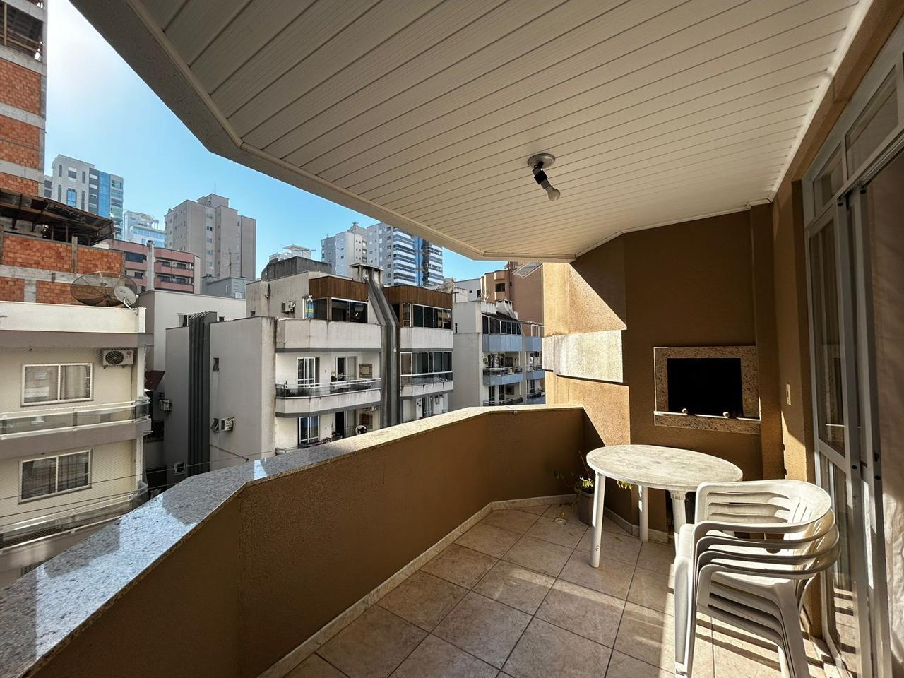 Imagem Apartamento com 2 Quartos à Venda, 73 m²em Meia Praia - Itapema