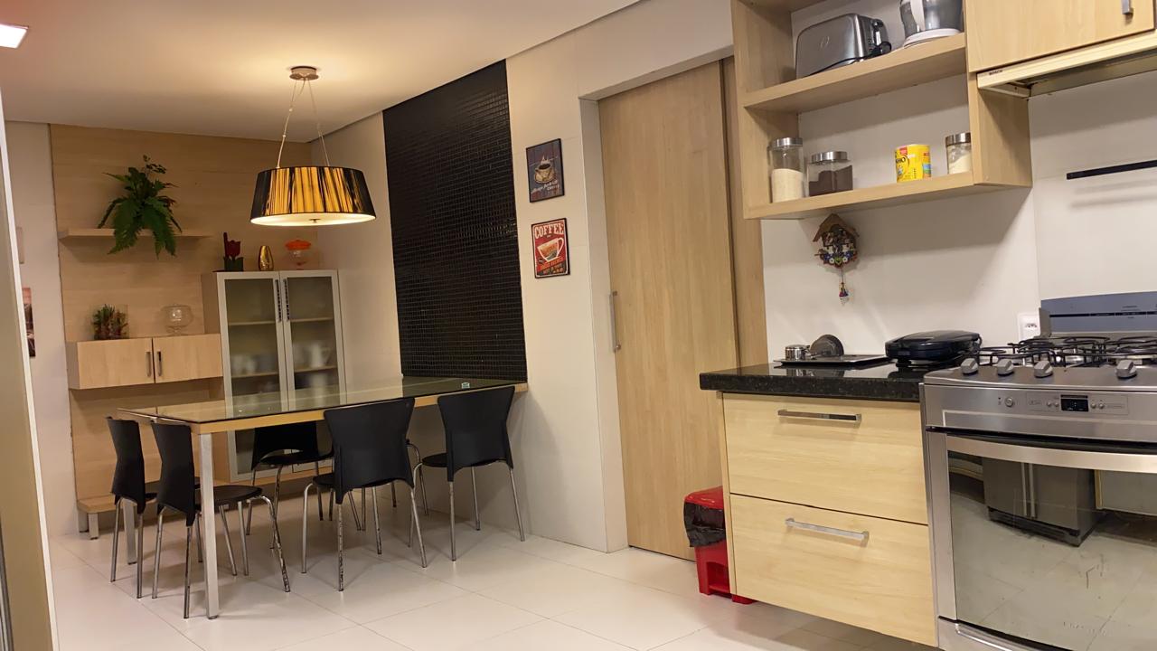 Imagem Apartamento com 5 Quartos à Venda, 350 m²em Meireles - Fortaleza