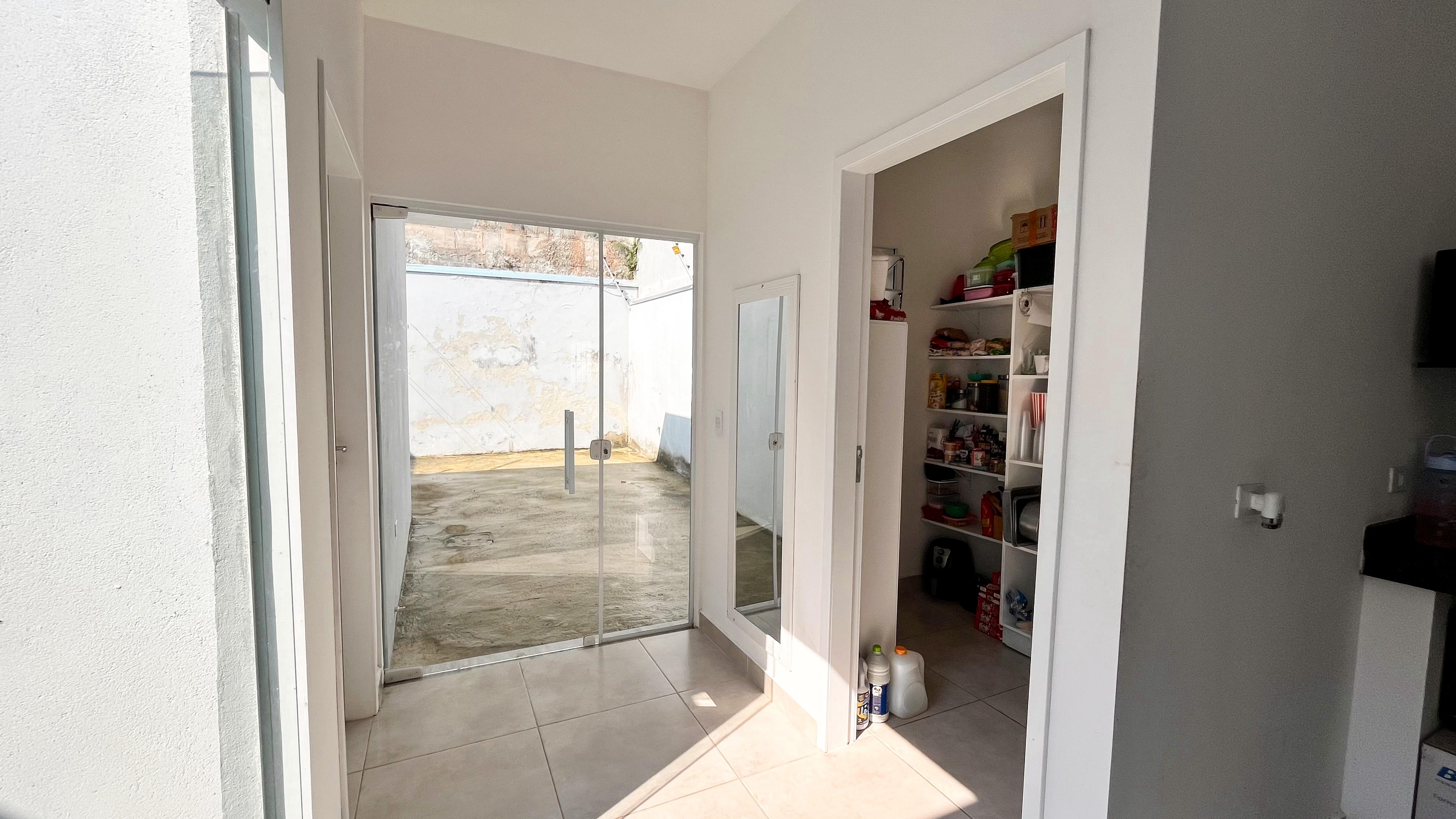 Imagem Casa com 3 Quartos à Venda, 135 m²em Jardim Santa Júlia - São José dos Campos
