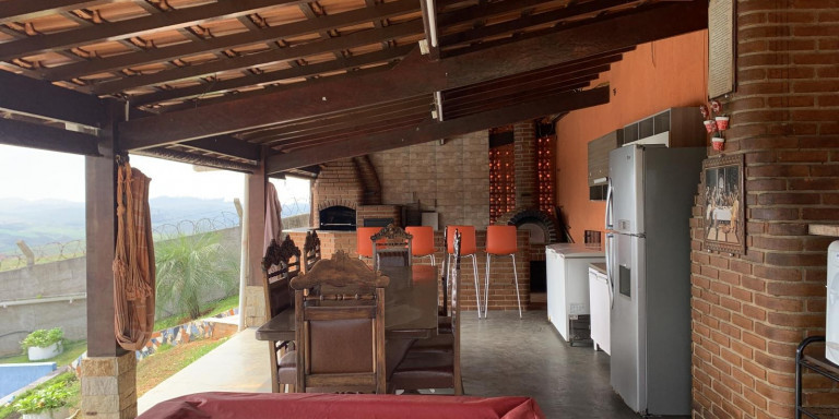 Imagem Chácara com 3 Quartos à Venda, 2.800 m² em Centro - Santa Isabel Imagem Chácara com 3 Quartos à Venda, 2.800 m² em Centro - Santa Isabel