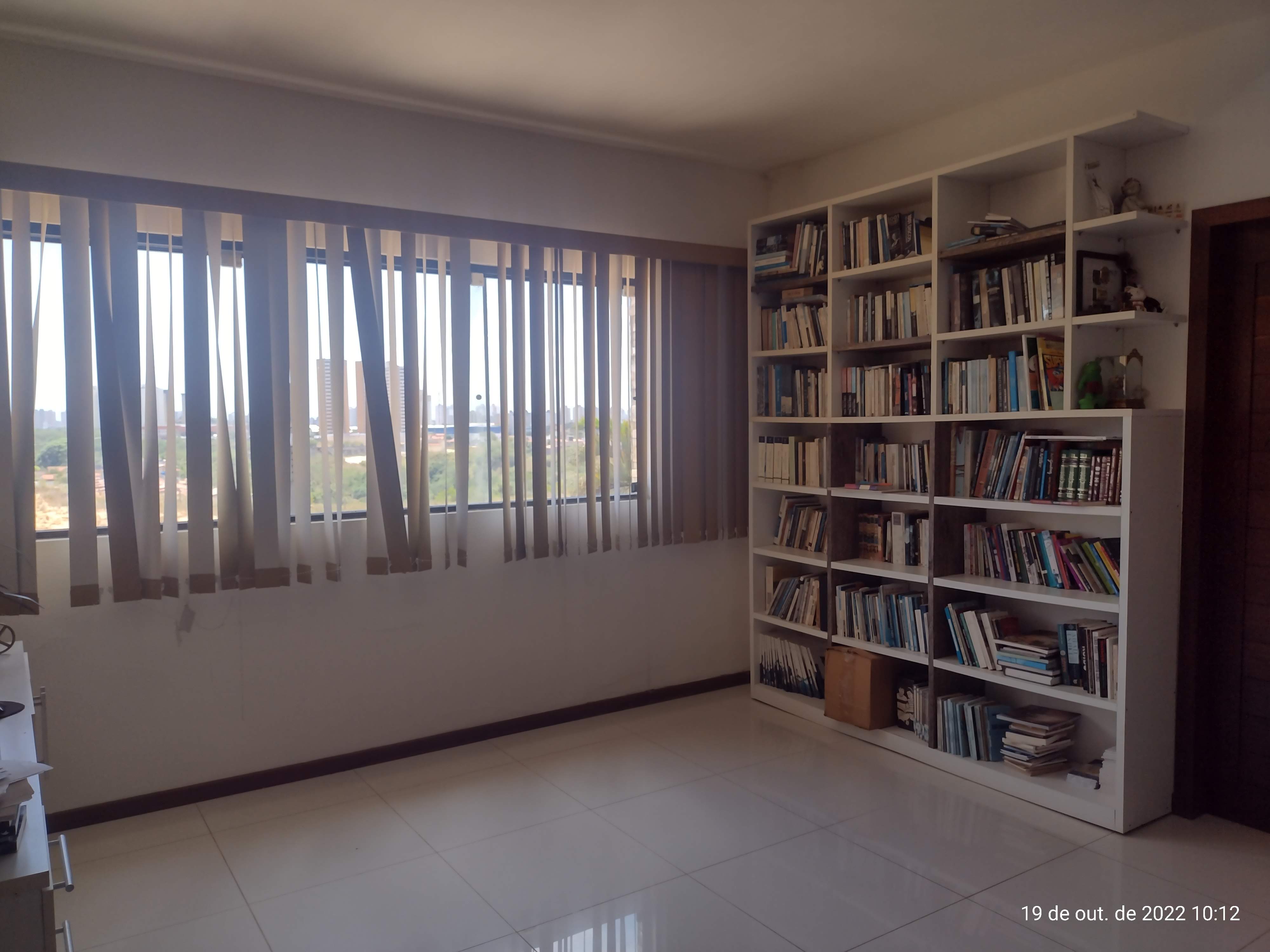 Imagem Casa de Condomínio com 4 Quartos à Venda, 286 m² em Candelária - Natal