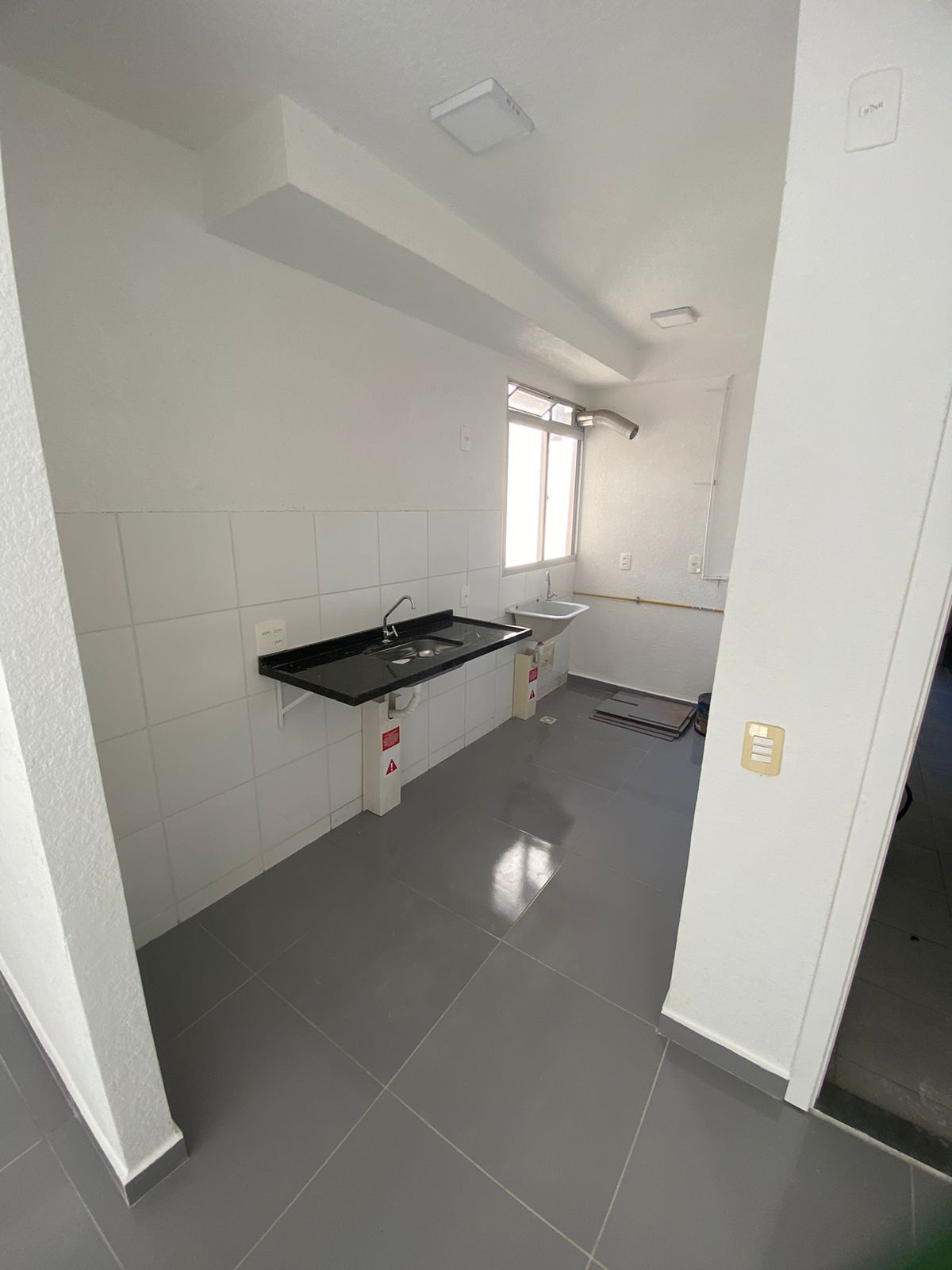Imagem Apartamento com 2 Quartos à Venda, 45 m² em Realengo - Rio de Janeiro
