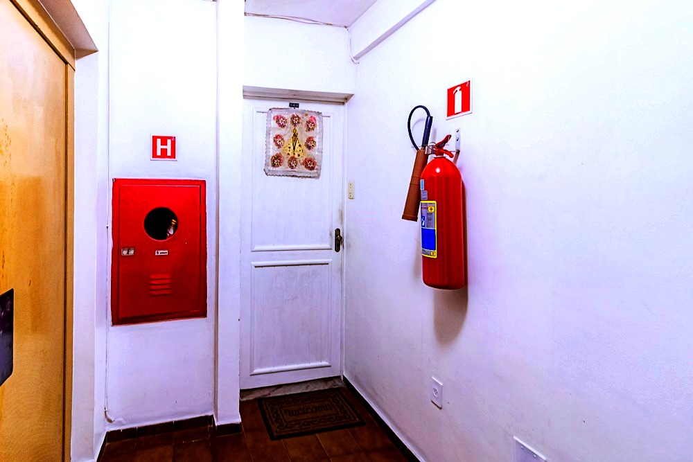 Imagem Apartamento com 3 Quartos à Venda, 130 m²em Fátima - Belém