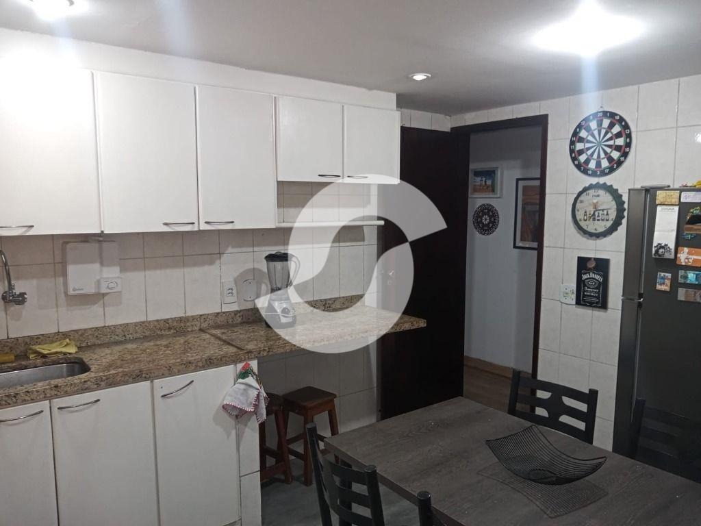 Imagem Apartamento com 3 Quartos à Venda, 120 m² em Vital Brazil - Niterói