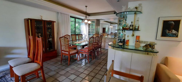 Imagem Apartamento com 3 Quartos à Venda, 213 m² em Graças - Recife