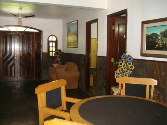 Imagem Casa com 7 Quartos à Venda, 400 m² em Cadetes Fabres - Guapimirim Imagem Casa com 7 Quartos à Venda, 400 m² em Cadetes Fabres - Guapimirim