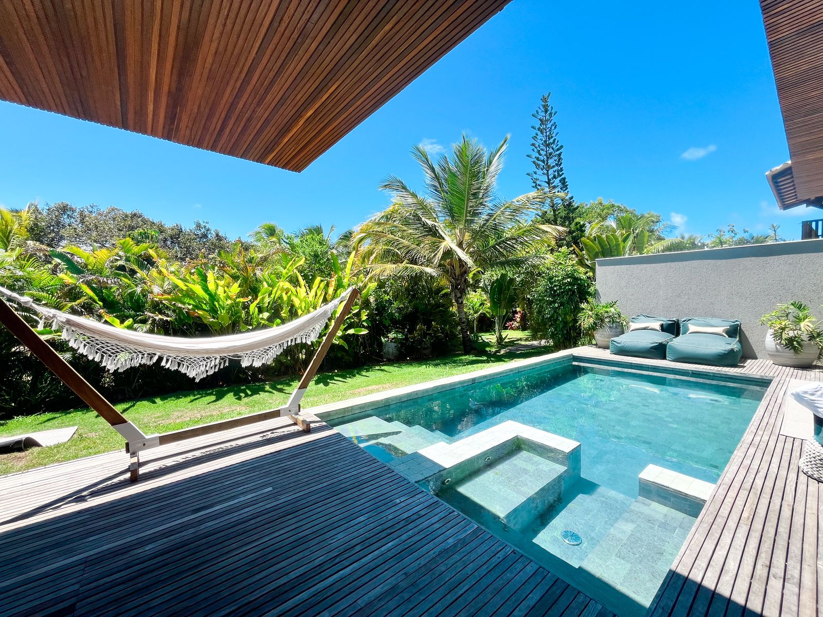 Imagem Casa de Condomínio com 5 Quartos à Venda, 420 m² em Loteamento Praia do Forte - Mata de São João Imagem Casa de Condomínio com 5 Quartos à Venda, 420 m² em Loteamento Praia do Forte - Mata de São João