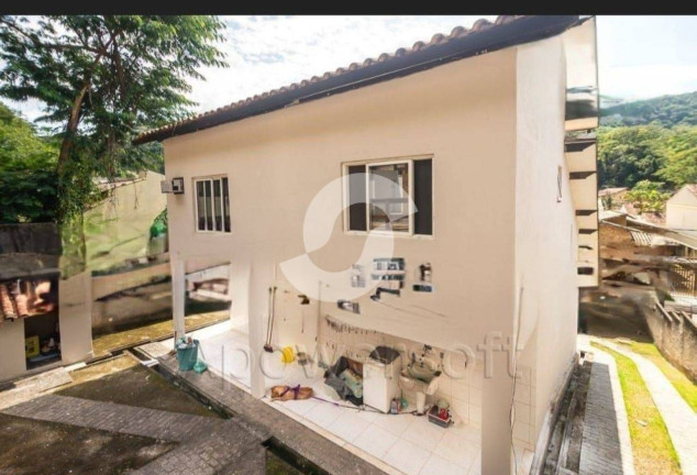 Imagem Casa com 3 Quartos à Venda, 254 m²em Serra Grande - Niterói