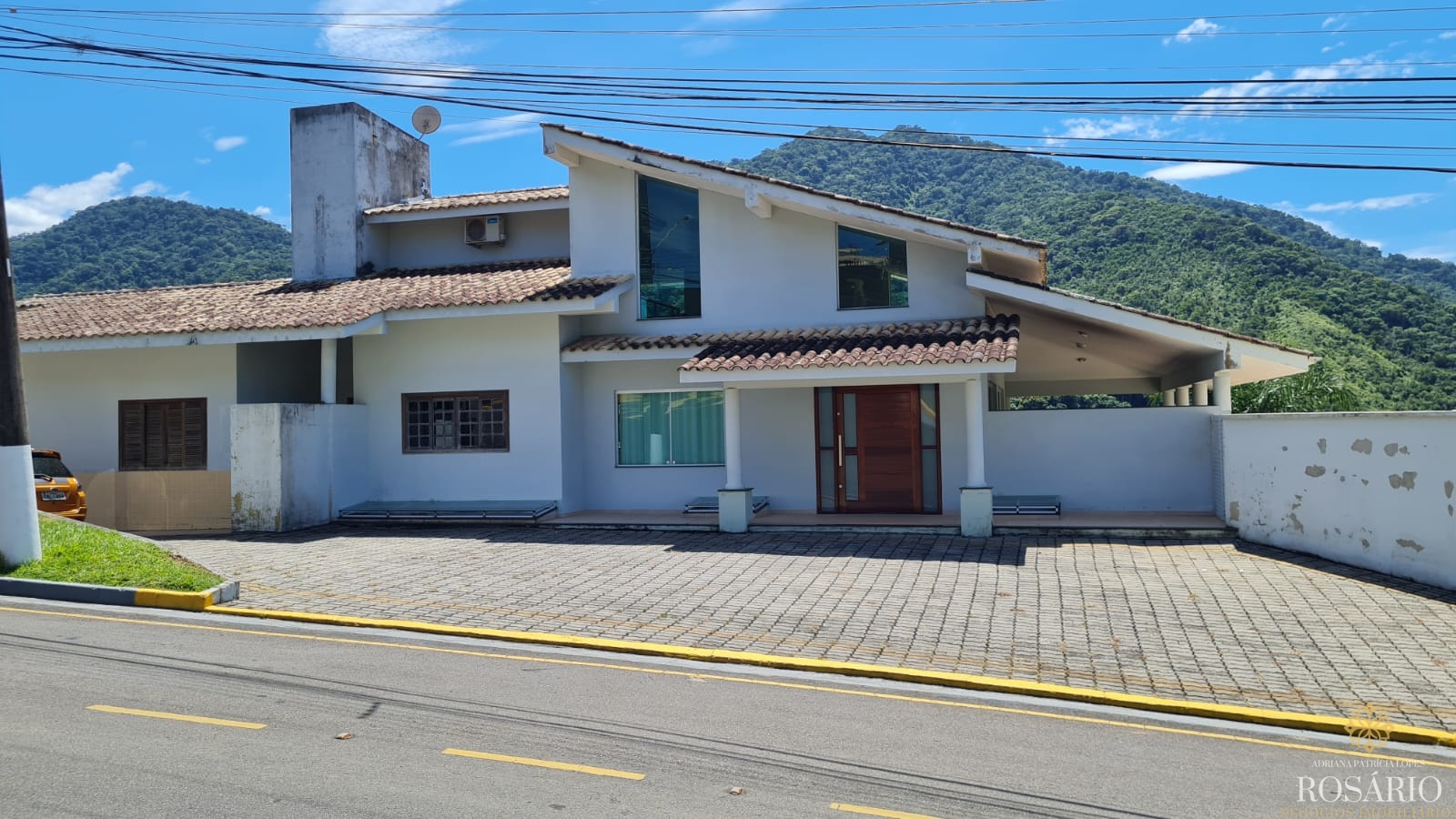Imagem Casa de Condomínio com 9 Quartos à Venda, 212 m²em Enseada - Ubatuba Imagem Casa de Condomínio com 9 Quartos à Venda, 212 m²em Enseada - Ubatuba