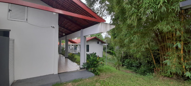 Foto do imóvel Casa com 3 Quartos à Venda, 150 m² em Ponta Negra - Manaus