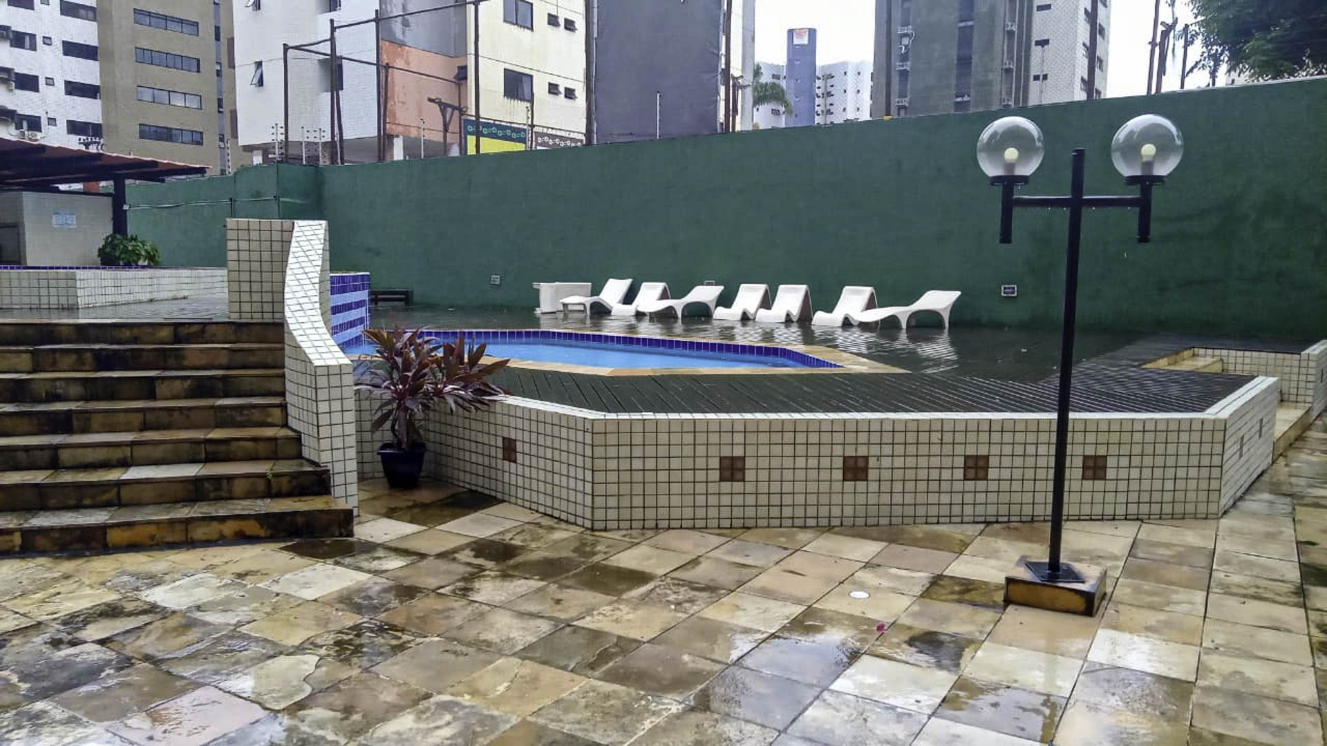 Imagem Apartamento com 3 Quartos à Venda, 170 m²em Meireles - Fortaleza