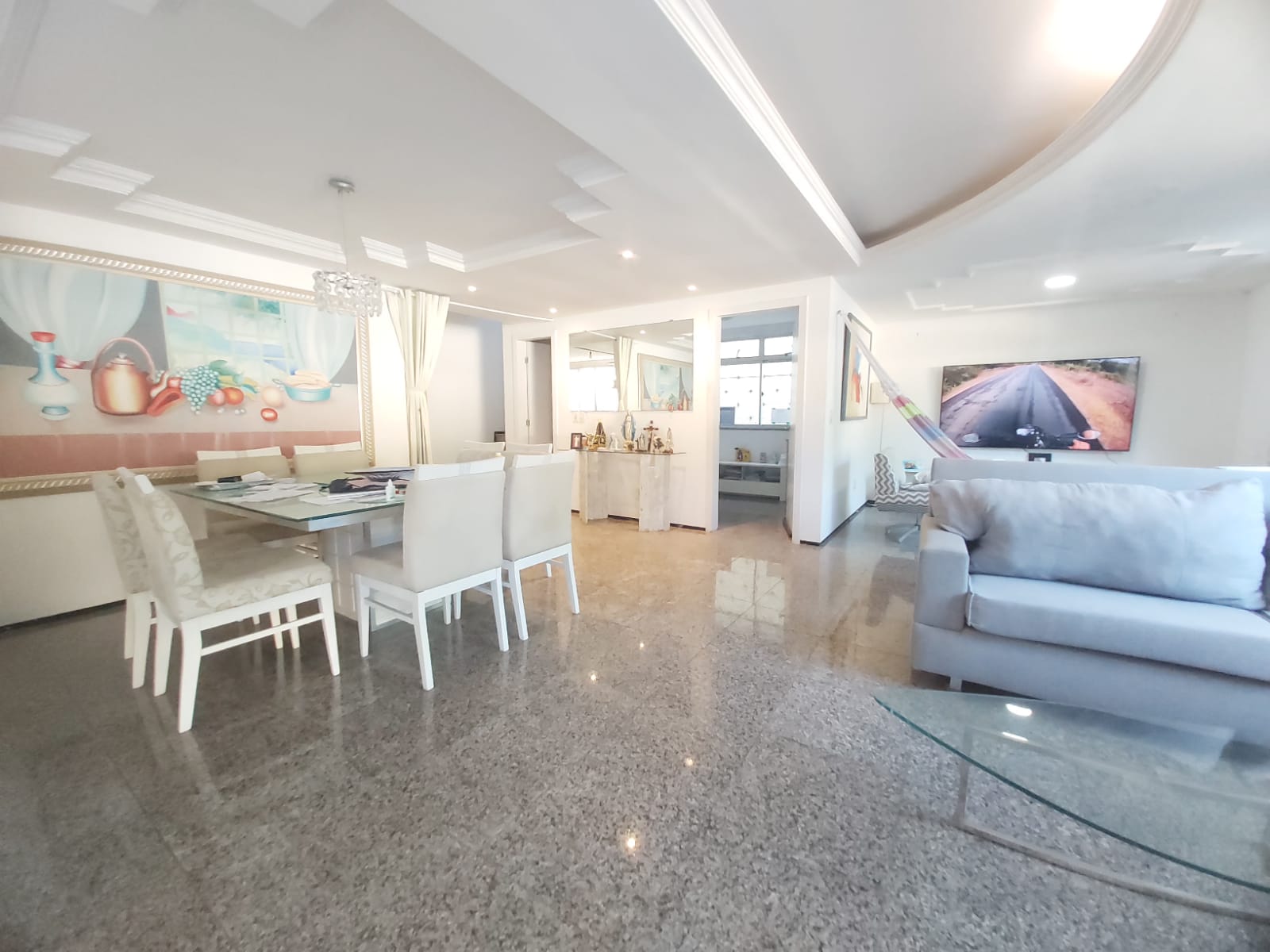 Imagem Casa com 3 Quartos à Venda, 762 m² em Sapiranga-Coité - Fortaleza Imagem Casa com 3 Quartos à Venda, 762 m² em Sapiranga-Coité - Fortaleza