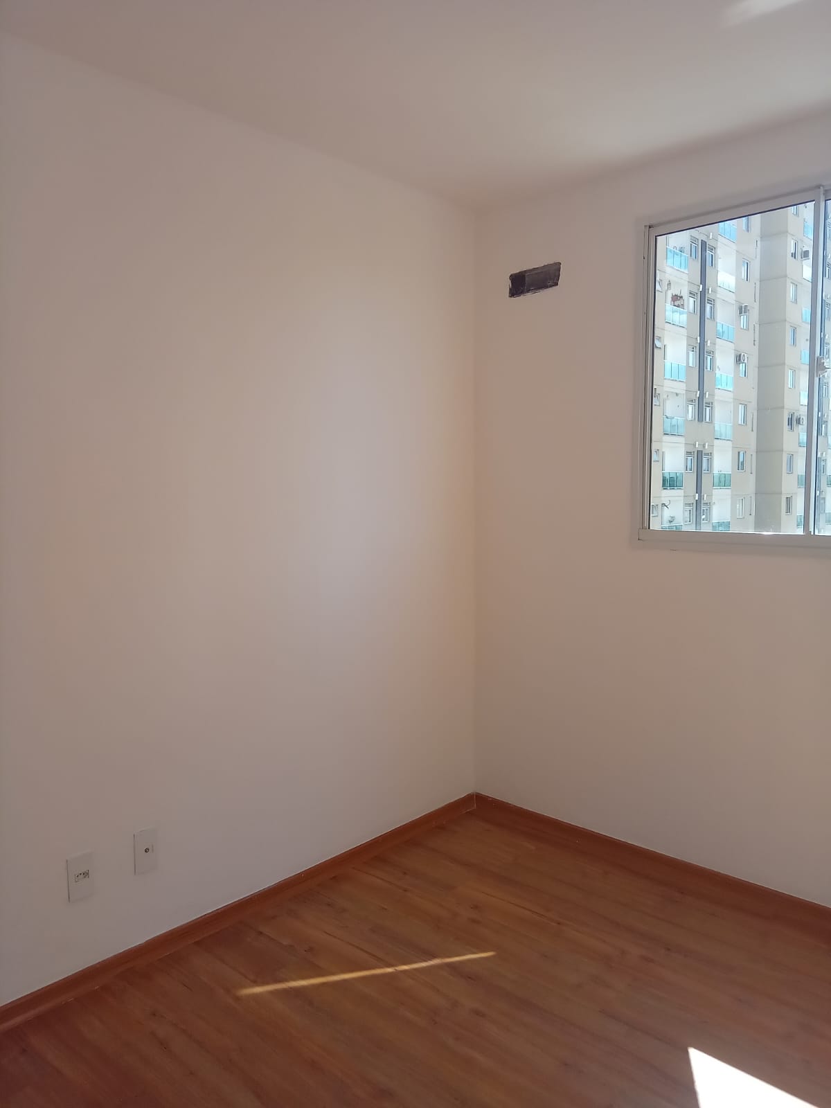 Imagem Apartamento com 2 Quartos para Alugar, 47 m² em Jardim Tropical - Nova Iguaçu