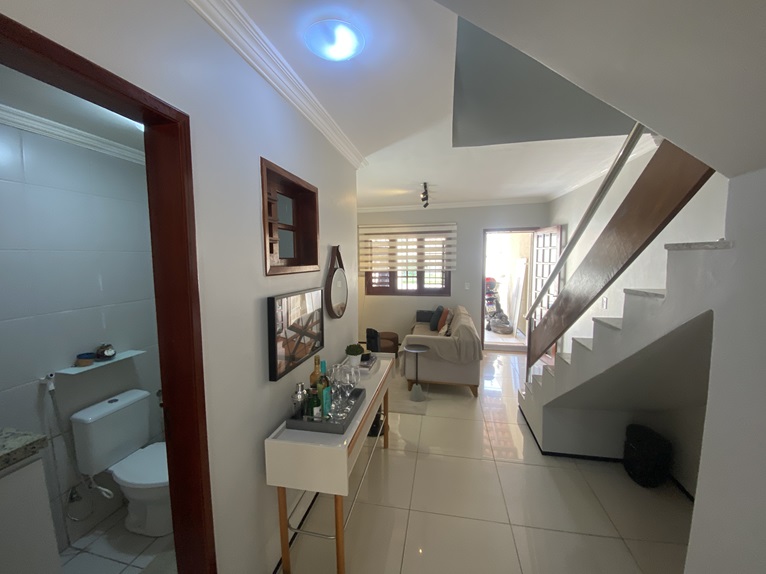 Imagem Casa com 2 Quartos à Venda, 100 m² em Messejana - Fortaleza Imagem Casa com 2 Quartos à Venda, 100 m² em Messejana - Fortaleza