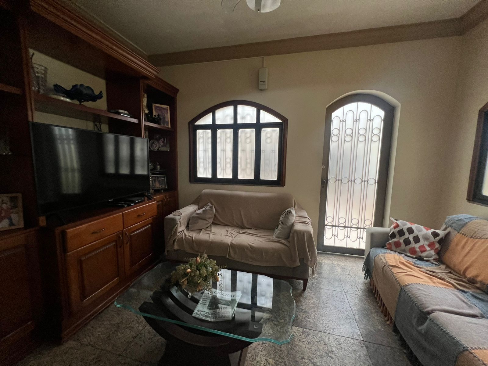 Imagem Casa com 4 Quartos à Venda, 384 m² em Jurunas - Belém Imagem Casa com 4 Quartos à Venda, 384 m² em Jurunas - Belém