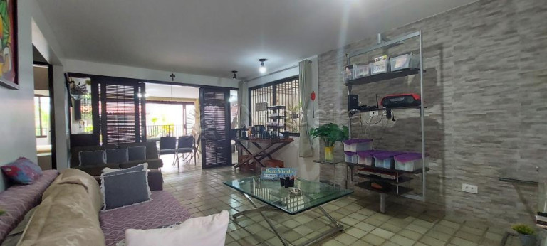 Imagem Casa com 3 Quartos à Venda, 476 m² em Monteiro - Recife