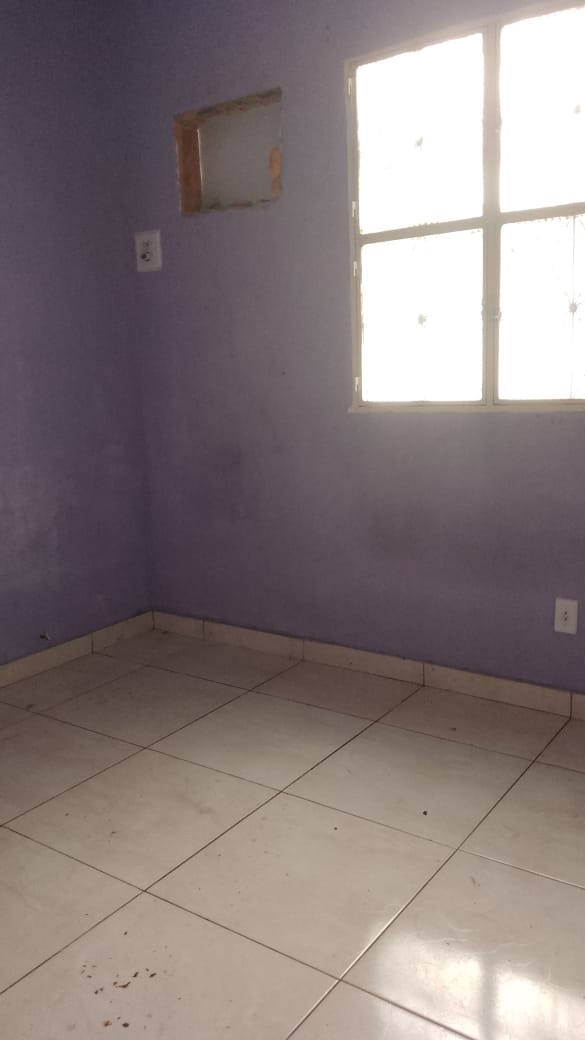 Imagem Casa com 3 Quartos à Venda, 100 m²em Santa Cruz - Rio de Janeiro Imagem Casa com 3 Quartos à Venda, 100 m²em Santa Cruz - Rio de Janeiro