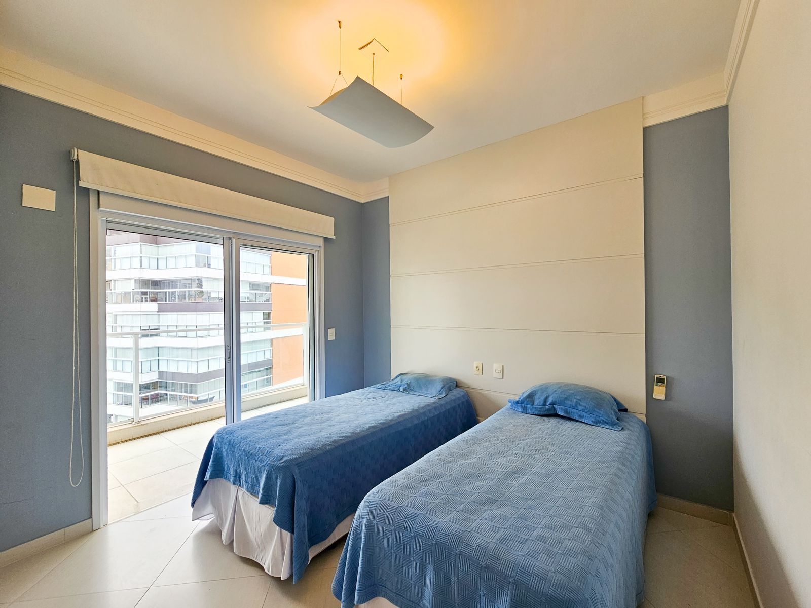 Imagem Apartamento com 4 Quartos à Venda, 240 m²em Riviera - Bertioga